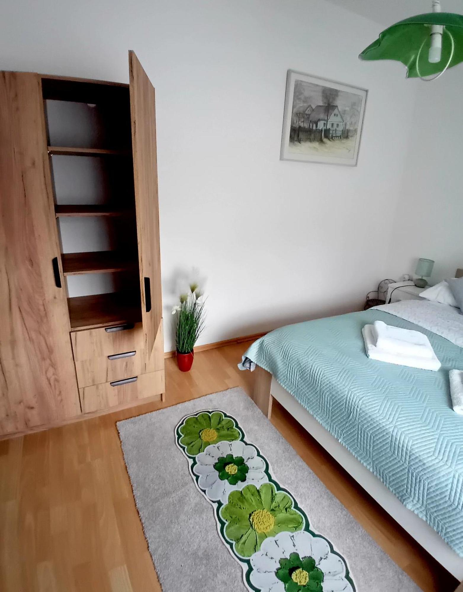 Apartman Nada คาปรินา ภายนอก รูปภาพ